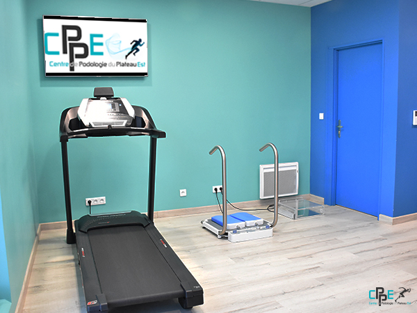 centre de podologie du plateau est-cppe76-cabinet-salle-examen-tapis
